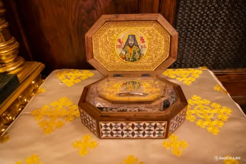 La Catedrala Patriarhală pot fi cinstite moaștele Sfântului Gheorghe din Drama