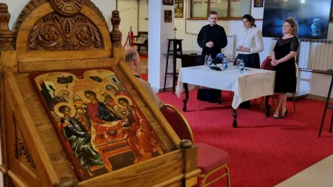 La Biserica Sfântul Elefterie Nou s-a desfășurat un seminar pentru conștientizarea violenței domestice