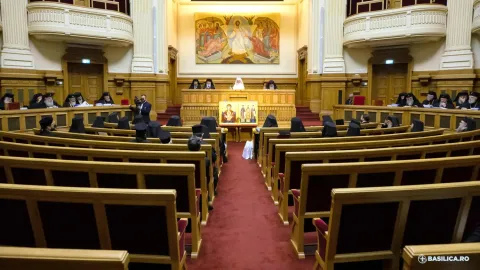 Hotărâri ale Sfântului Sinod: organizarea ITO 2023, introducerea unor noi sfinţi în calendar