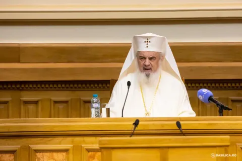 Patriarhul Daniel binecuvântează conferința clericilor din Arhiepiscopia Bucureștilor