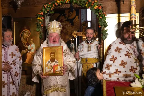 Hram la Biserica Sf. Grigorie Palama din Capitală: PS Varlaam a sfințit lucrările la noul așezământ social