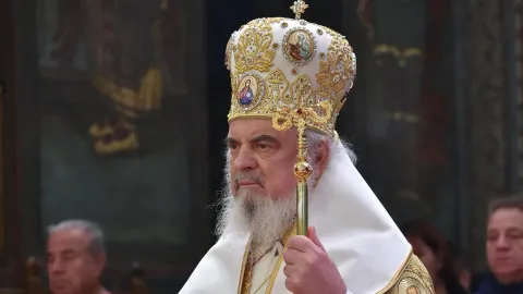 Biserica a sprijinit cultivarea conștiinței naționale, mai ales în Transilvania, Basarabia şi Bucovina