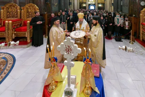 Mihai Eminescu a venerat Biserica, spune PS Timotei