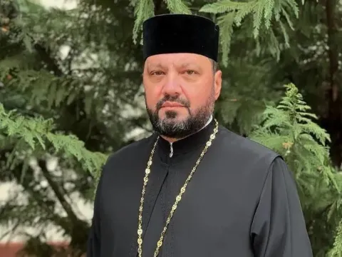 Preotul Costel Burlacu, noul vicar eparhial al Arhiepiscopiei Bucureștilor