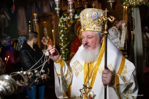 Sf. Grigorie Palama, serbat la Paraclisul Politehnicii, învață creștinii să devină lumini în lume: PS Varlaam Ploieșteanul