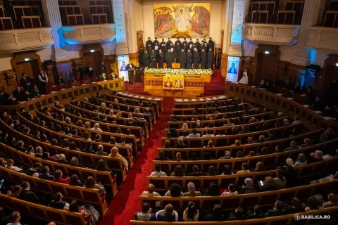 A început Festivalul-Concurs „Lăudaţi pe Domnul!”. Se pot înscrie grupuri psaltice de la seminarii şi licee teologice