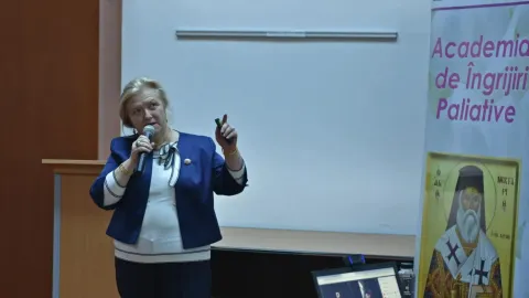 Academia de Îngrijiri Paliative: Prima sesiune la care participanții au beneficiat de credite profesionale