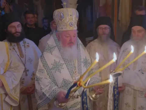 PS Varlaam Ploieșteanul a slujit la hramul chiliei Sfântul Ipatie din Athos