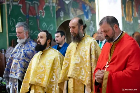 La Parohia Mavrogheni au fost înălțate rugăciuni de Ziua Independenței și a Românității Balcanice