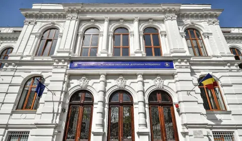 A început Colocviul Național de Teologie Dogmatică