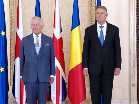 Preafericitul Părinte Patriarh Daniel a fost prezent vineri la Palatul Cotroceni la recepția organizată de Președintele României, Klaus Iohannis, cu ocazia sosirii în țara noastră a Regelui Charles al III-lea al Regatului Unit al Marii Britanii și Irlande