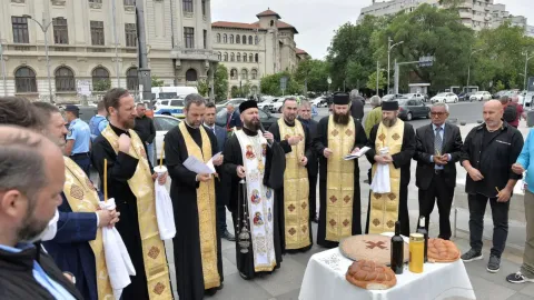 În Capitală au fost pomenite victimele mineriadei din primul an de după căderea comunismului