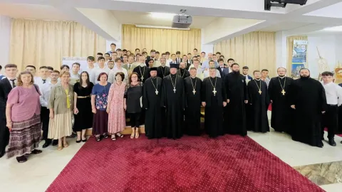 Anul școlar s-a încheiat cu premii și distincții la Seminarul Teologic din București