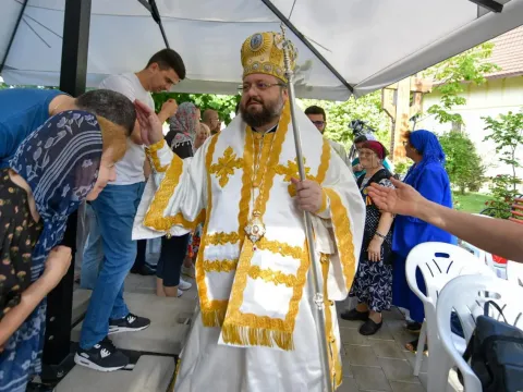 PS Paisie Sinaitul la prima Sfântă Liturghie după hirotonie: După ce săvârşim binele, să nu ne lăudăm, nici să aşteptăm laude