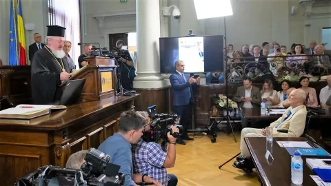 Patriarhul Daniel îi transmite binecuvântări prof. univ. dr. Constantin Bălăceanu-Stolnici la împlinirea centenarului