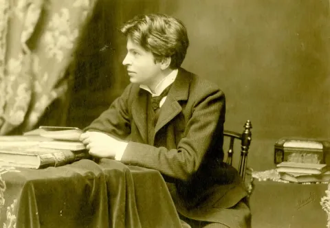 S-au împlinit 142 de ani de la nașterea lui George Enescu