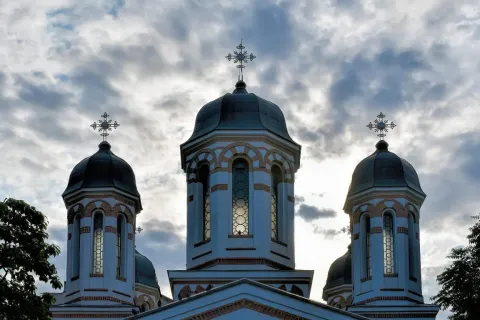 Hramul Parohiei Zlătari în imagini: O sărbătoare care ne cheamă să ascultăm cuvântul Domnului