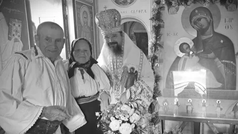 Preafericitul Părinte Patriarh Daniel transmite condoleanțe la înmormântarea mamei Episcopului Macarie al Europei de Nord