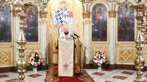 PS Paisie, la hramul catedralei „Sf. Spiridon”: Rugăciunea lui făcea minuni