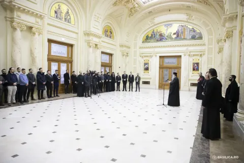 Cântăreții bisericești din Arhiepiscopia Bucureștilor au fost distinși cu Diploma Anului comemorativ 2023