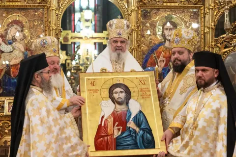 Patriarhul Daniel: Îngrijirea bolnavilor este poruncă dumnezeiască și datorie socială