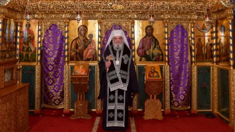 Patriarhul României, în prima zi din Post: Pocăința nu duce la disperare
