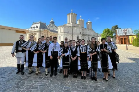 Palatul Patriarhiei, vizitat de copii din Ținutul Momârlanilor: Proiectul vrea să revitalizeze această zonă defavorizată