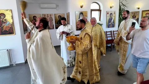 Vicarul eparhial al Arhiepiscopiei Bucureștilor a binecuvântat capela mortuară a unei parohii ilfovene