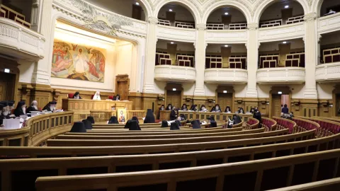 Sfântul Sinod s-a întrunit la București: Teme în discuție