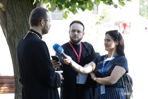 Facultatea de Teologie din București propune un master pentru viitorii jurnaliști religioși