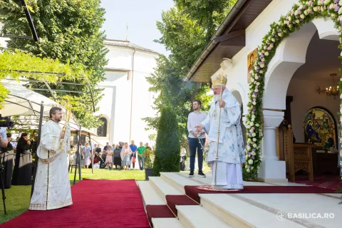 PS Varlaam: În istoria umanității, nicio persoană nu a fost mai cinstită și mai lăudată decât Maica Domnului