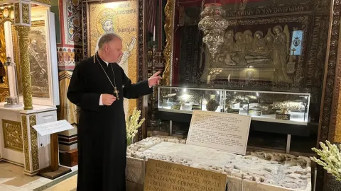 Bunurile de patrimoniu confiscate de comuniști au revenit la Biserica „Sfântul Gheorghe”-Nou din București