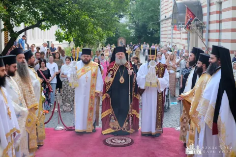 PS Timotei Prahoveanul despre prietenia cea mai înaltă: A încredința pe cineva prin rugăciune lui Dumnezeu