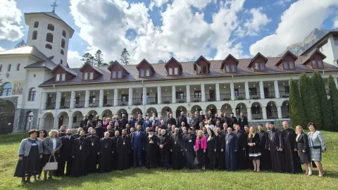 La Caraiman are loc Congresul național catehetic: Este o lucrare foarte importantă a Bisericii, a explicat PS Varlaam