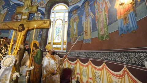 PS Paisie Sinaitul a resfințit biserica Parohiei „Sf. Voievozi” din orașul Urlați