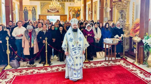 PS Paisie Sinaitul despre Sfinții Îngeri: Păzesc și călăuzesc oamenii pe calea mântuirii