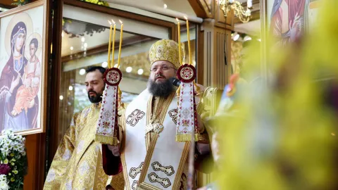 Sf. Ioan Gură de Aur, serbat la Paraclisul Catedralei Naționale: Să imităm curajul, tăria, nevoinţa şi sfinţenia vieţii lui