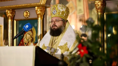 Nu trebuie să vorbim de Hristos la trecut, ci la prezent, pentru că este pururea prezent cu noi, explică PS Paisie Sinaitul