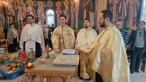 Preoții de caritate din Sectorul 5 al Capitalei s-au rugat pentru sănătatea pacienților unui spital