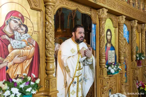 Comunitatea surzilor din București și-a cinstit ocrotitorul: A arătat cuvântul adevărat