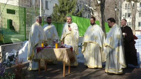 Biserica unui centru DGASPC din București, binecuvântată după renovare
