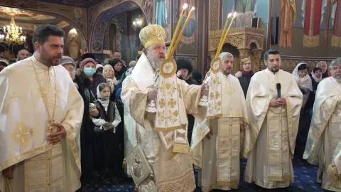 Când ne rugăm, să avem duh smerit: PS Timotei Prahoveanul a hirotonit doi clerici