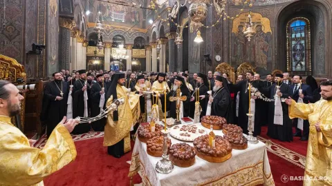 Ultimul Parastas pentru cei 16 sfinți canonizați: Noi suntem cei care avem nevoie de rugăciunile și mijlocirile lor