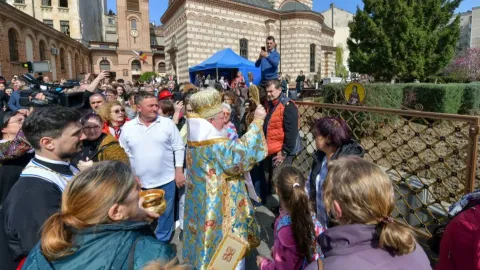 Buna Vestire, sărbătorită la Biserica Sf. Anton din Capitală: PS Varlaam a binecuvântat noile lucrări edilitare