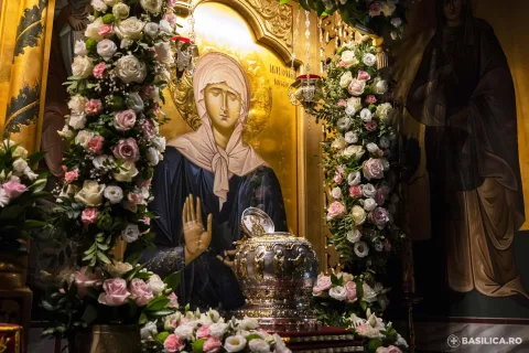 Schitul Darvari invită bucureștenii la sărbătoarea Sfintei Matrona: Program