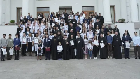 Câștigătorii a două concursuri organizate de Patriarhia Română au fost premiați în Capitală