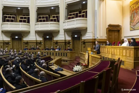 Primul patriarh, evocat în conferința clericilor prahoveni: Formare intelectuală deosebită, luptător pentru poporul român