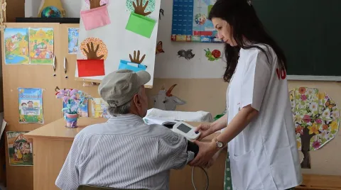 Campania „Sănătate pentru sate” a Voluntarilor Catedralei Naționale: Servicii medicale gratuite pentru alți 100 de prahoveni