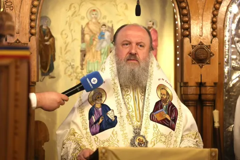 Ne rugăm Sf. Apostoli să ne dea bucuria întâlnirii cu Domnul: PS Timotei Prahoveanul la Centenarul unei parohii bucureștene