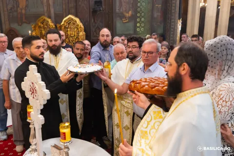 Patriarhii Iustin și Teoctist au fost pomeniți la Catedrala Patriarhală